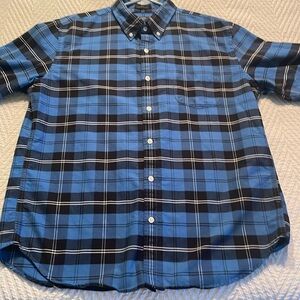J CREW MEN'S BUTTON DOWN SHIRT
